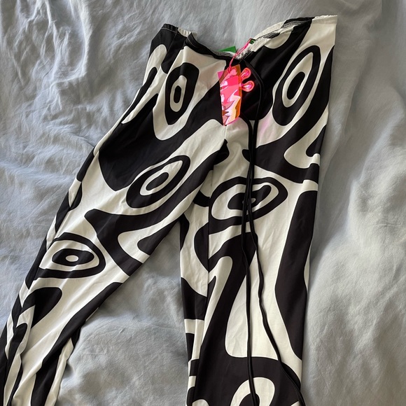 Brand new chaotic trousers from jaded London - Picture 3 of 4